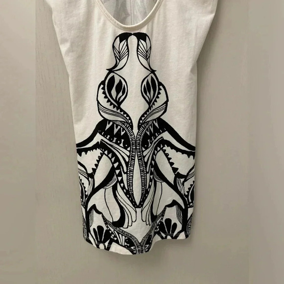 Free People Bodycon Low Back Symmetrically Printed Mini Dress Great Condition - Picture 6 of 7